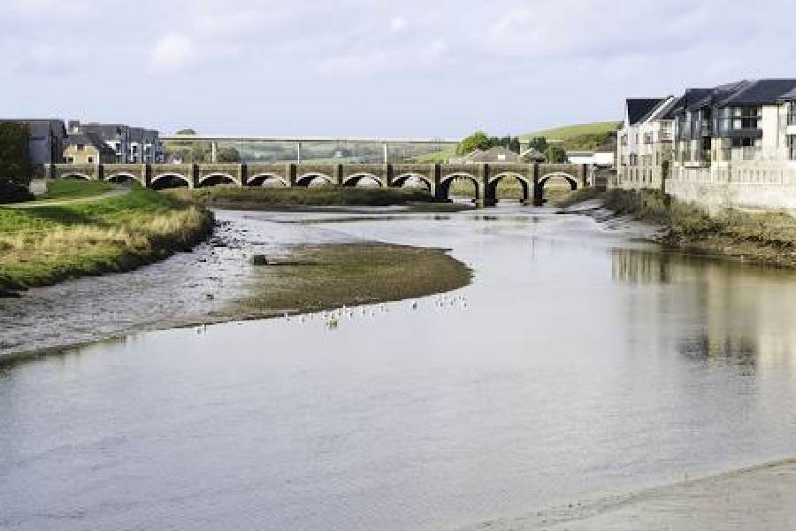 Locksmith In Wadebridge, Cornwall, Low-Key Locksmiths, Commercial Locksmiths, Residential Locksmiths-1