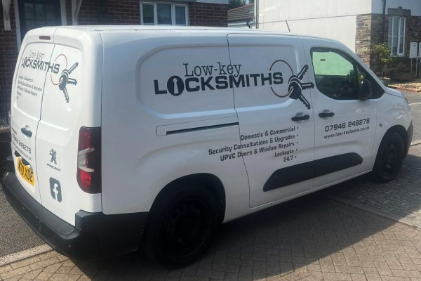 emergency locksmith