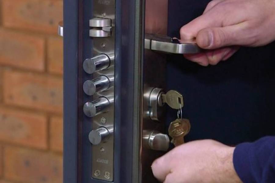 High Security Locks, Locksmith In St Austell, Cornwall, Low-Key Locksmiths, Commercial Locksmiths, Residential Locksmiths-1